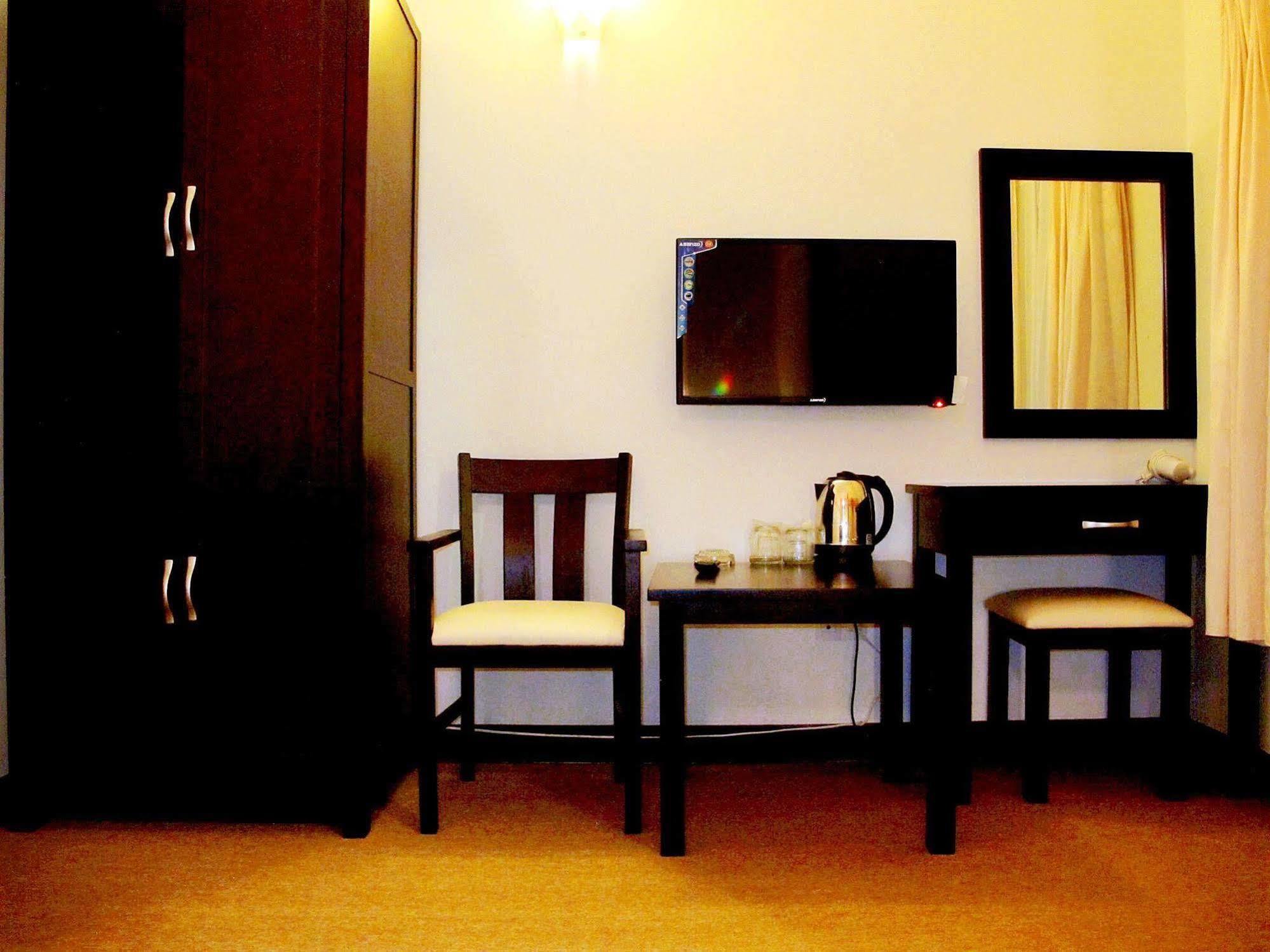 7S Hotel Cuong Long Nha Trang Exterior foto